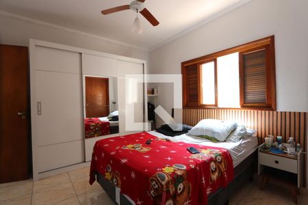 Suíte de casa à venda com 4 quartos, 200m² em Parque Luis Mucciolo, São Paulo