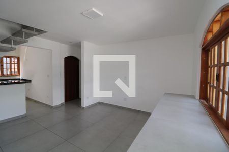 Sala de casa para alugar com 2 quartos, 100m² em Cidade São Mateus, São Paulo