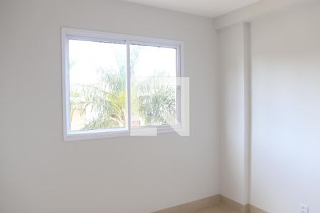 Quarto 01 de apartamento para alugar com 2 quartos, 70m² em Residencial Sonho Dourado, Goiânia
