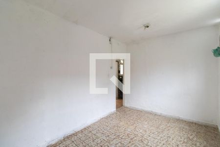 Quarto 1 de casa para alugar com 2 quartos, 100m² em Vila Santa Teresa, São Paulo