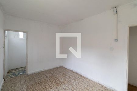Quarto 1 de casa para alugar com 2 quartos, 100m² em Vila Santa Teresa, São Paulo