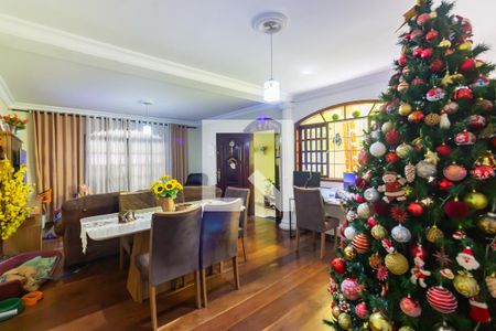 Sala  de casa à venda com 3 quartos, 187m² em Quitaúna, Osasco