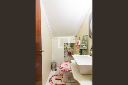 Lavabo de casa à venda com 3 quartos, 187m² em Quitaúna, Osasco