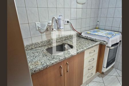 Cozinha de apartamento à venda com 2 quartos, 52m² em Parque Sete de Setembro, Diadema