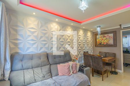 Sala de casa de condomínio à venda com 2 quartos, 87m² em Igara, Canoas