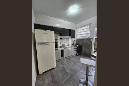 Casa para alugar com 3 quartos, 235m² em Três Figueiras, Porto Alegre