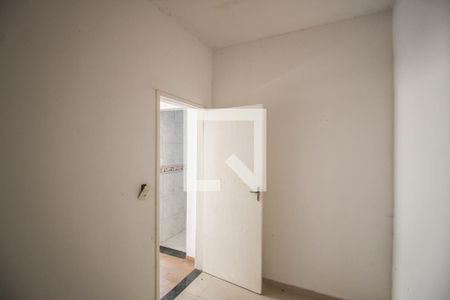 Quarto 2 de casa para alugar com 2 quartos, 60m² em Itaipu, Belford Roxo
