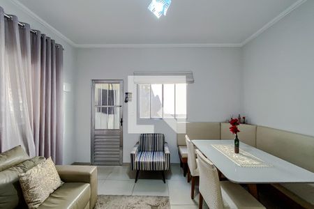 Sala de casa à venda com 4 quartos, 138m² em Pari, São Paulo