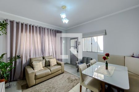 Sala de casa à venda com 4 quartos, 138m² em Pari, São Paulo