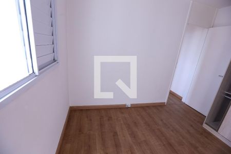 Quarto 2 de apartamento para alugar com 2 quartos, 49m² em Jardim Belaura, São Paulo