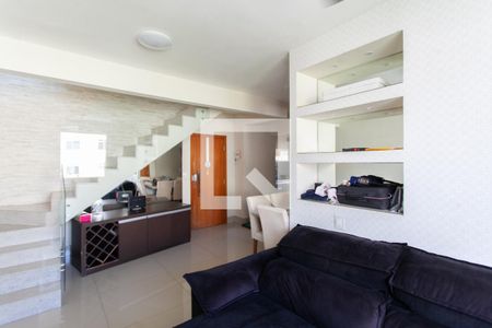Sala 1 de apartamento à venda com 3 quartos, 170m² em Castelo, Belo Horizonte