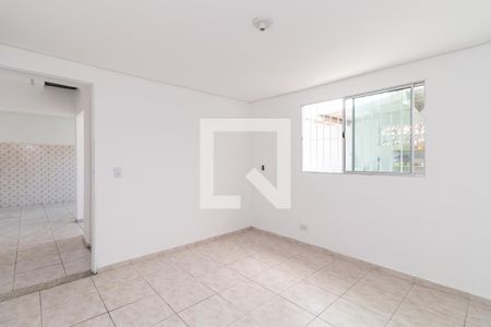 Quarto 2 de casa para alugar com 2 quartos, 130m² em Penha de França, São Paulo