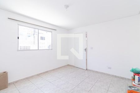 Quarto 1 de casa para alugar com 2 quartos, 130m² em Penha de França, São Paulo