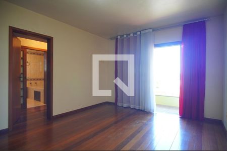 Suíte de casa para alugar com 4 quartos, 350m² em Pinheiro, São Leopoldo