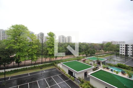 Vista de apartamento à venda com 2 quartos, 40m² em Barra Olímpica, Rio de Janeiro