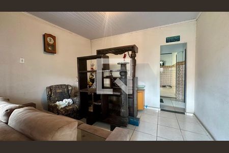 Sala  de casa à venda com 3 quartos, 360m² em Alípio de Melo, Belo Horizonte