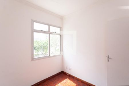 Quarto 2 de apartamento para alugar com 3 quartos, 70m² em Jardim Guanabara, Belo Horizonte