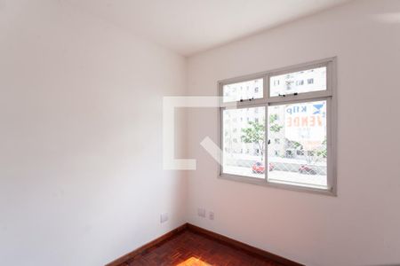 Quarto 1 de apartamento para alugar com 3 quartos, 70m² em Jardim Guanabara, Belo Horizonte