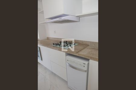 Sala e Cozinha de apartamento à venda com 2 quartos, 64m² em Perdizes, São Paulo