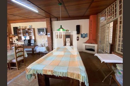 Casa à venda com 4 quartos, 360m² em Chácara da Barra, Campinas