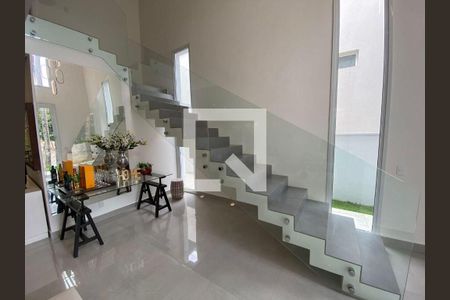 Casa à venda com 3 quartos, 209m² em Gramado, Campinas