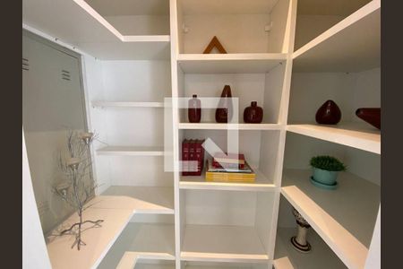 Casa à venda com 3 quartos, 209m² em Gramado, Campinas