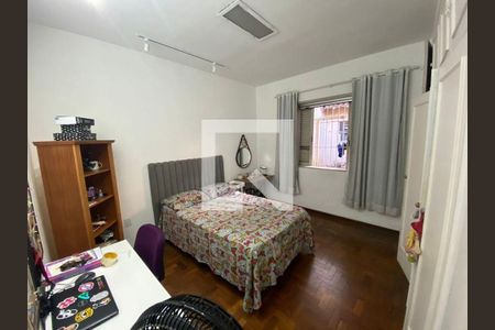 Casa à venda com 4 quartos, 253m² em Cambuí, Campinas