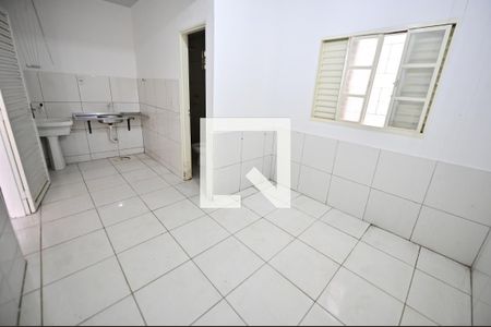 Kitnet/Studio para alugar com 1 quarto, 18m² em Setor Aeroporto, Goiânia