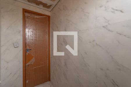 Banheiro Social de apartamento à venda com 2 quartos, 60m² em Serrano, Belo Horizonte