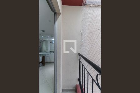 Varanda da Sala de apartamento para alugar com 2 quartos, 48m² em Vila Carmosina, São Paulo