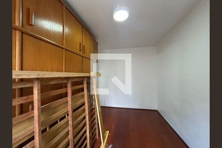 Apartamento para alugar com 2 quartos, 55m² em Vila Iório, São Paulo