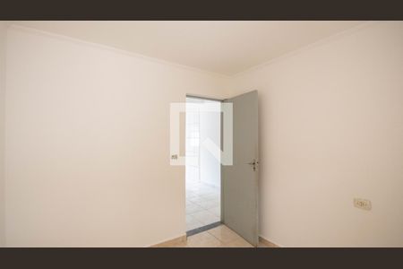 Quarto 1 de casa para alugar com 2 quartos, 82m² em Parque Vitoria, São Paulo