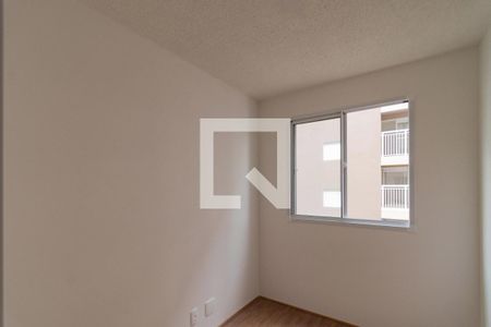 Quarto de apartamento para alugar com 2 quartos, 34m² em Parque Industrial Tomas Edson, São Paulo