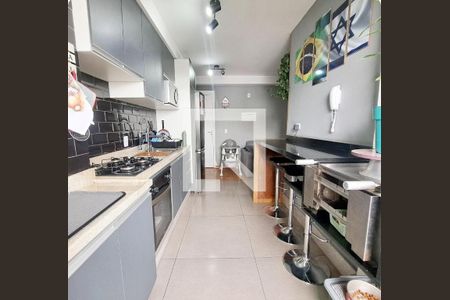Cozinha de apartamento para alugar com 2 quartos, 39m² em Padroeira, Osasco