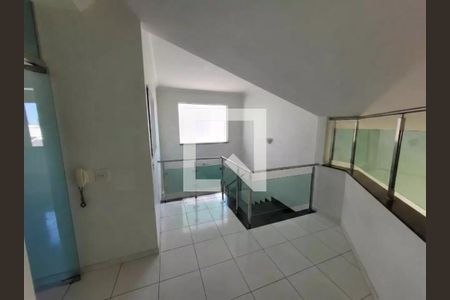 Casa para alugar com 3 quartos, 400m² em Morada da Colina, Uberlândia
