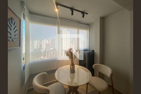 Sala de kitnet/studio para alugar com 1 quarto, 26m² em Vila Olímpia, São Paulo