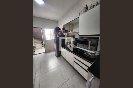 Casa à venda com 4 quartos, 170m² em Palmeiras, Belo Horizonte