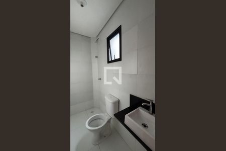 Banheiro de apartamento à venda com 2 quartos, 91m² em Vila Eldizia, Santo André