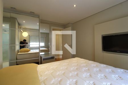 Quarto 1 - Suíte de apartamento à venda com 3 quartos, 210m² em Moema, São Paulo