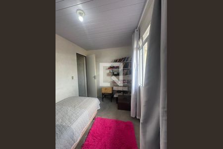 Quarto 2 de casa para alugar com 2 quartos, 70m² em Tatuquara, Curitiba