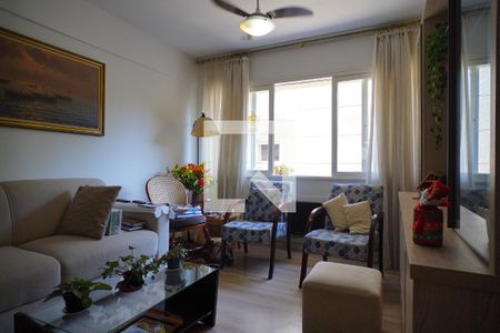 Sala de apartamento à venda com 2 quartos, 71m² em Auxiliadora, Porto Alegre