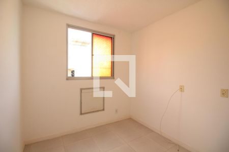 Quarto 1 de apartamento para alugar com 2 quartos, 52m² em Taquara, Rio de Janeiro