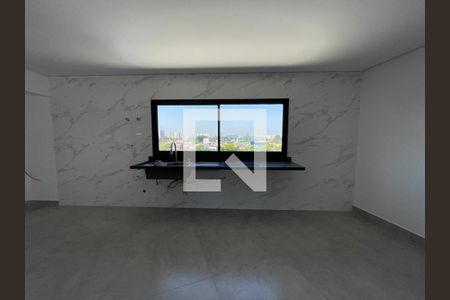 Casa à venda com 3 quartos, 100m² em Parque Sao Domingos, São Paulo