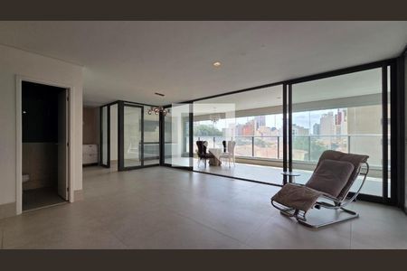 Apartamento à venda com 4 quartos, 230m² em Pinheiros, São Paulo