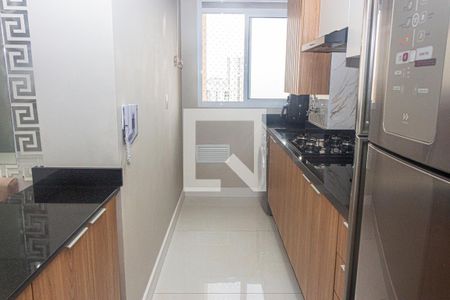 Cozinha e Área de Serviço de apartamento à venda com 3 quartos, 53m² em Veleiros, São Paulo