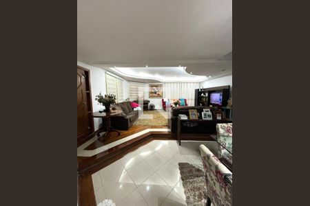 Casa à venda com 3 quartos, 319m² em Vila Dayse, São Bernardo do Campo