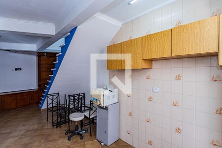 Sala e cozinha de casa para alugar com 2 quartos, 69m² em Parque Sao Domingos, São Paulo