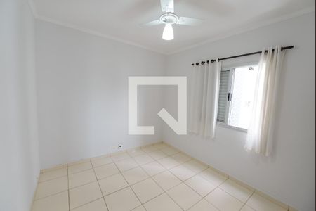 Quarto de apartamento para alugar com 2 quartos, 68m² em Vila Santa Fe, Taubaté