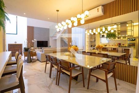 Casa à venda com 3 quartos, 226m² em Jardim Ermida I, Jundiaí