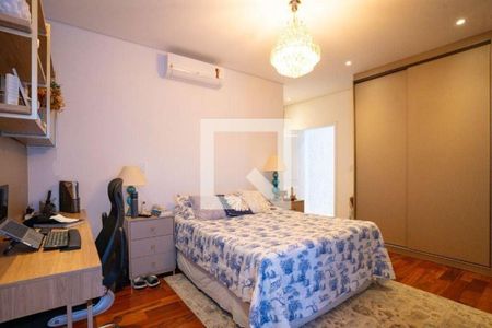 Casa à venda com 3 quartos, 226m² em Jardim Ermida I, Jundiaí